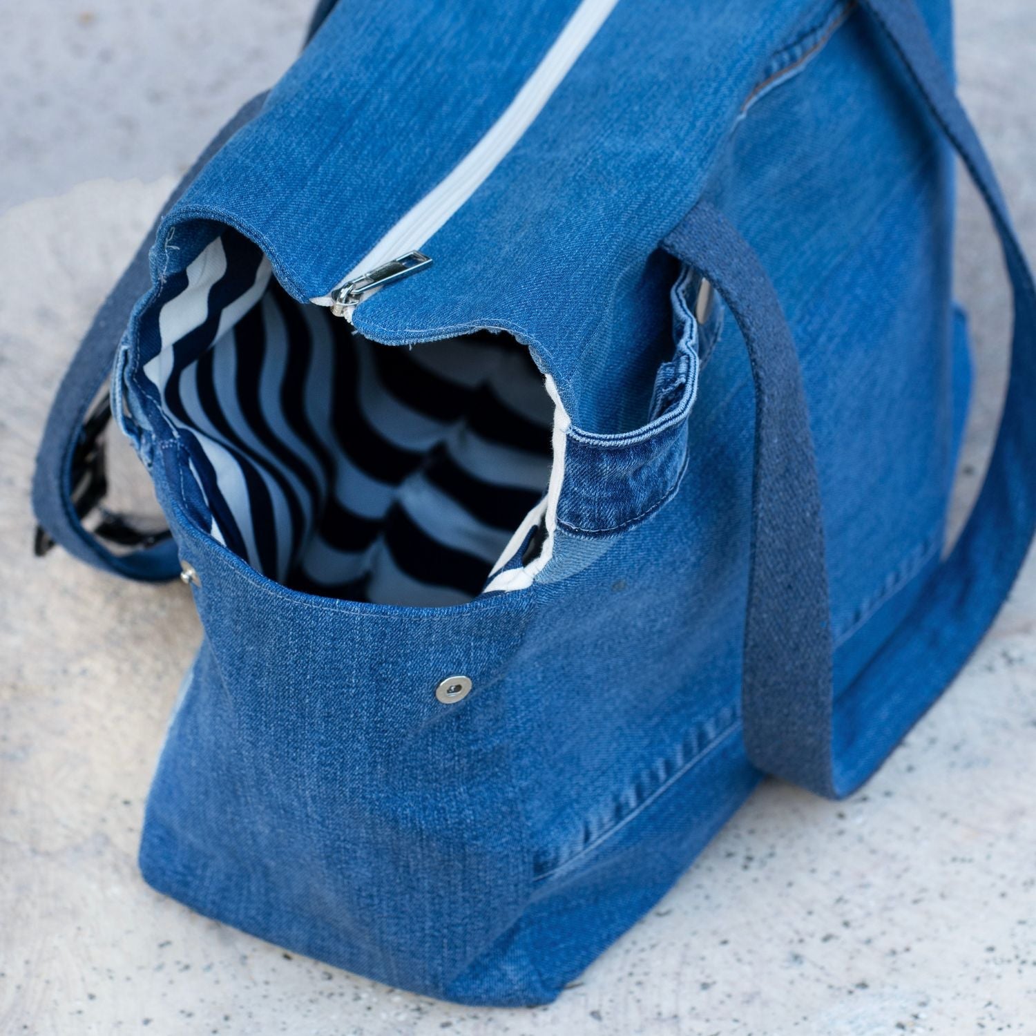 Brooklyn Heritage Upcycled Denim Pet Carrier – Indigo