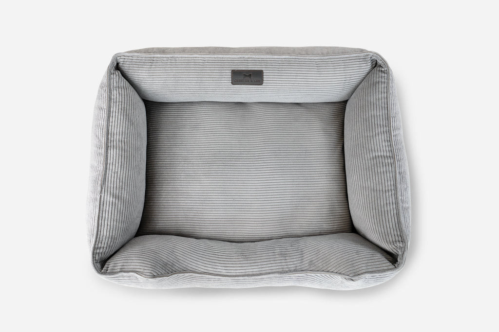 Chester & Lee | Fancy Corduroy Sleeper Dog Bed